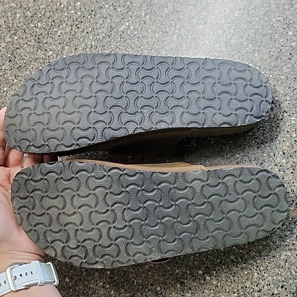 Leather Sandals - Picture 5 of 6